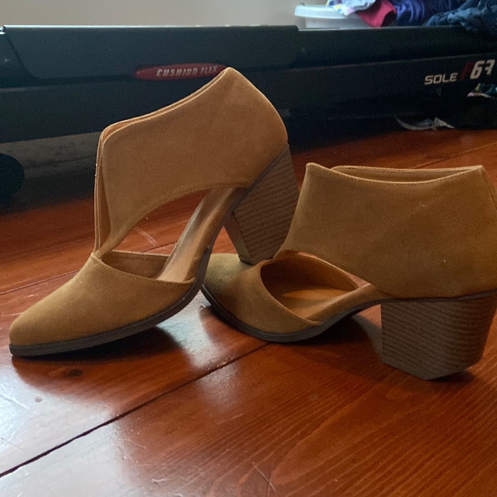 New never worn outside